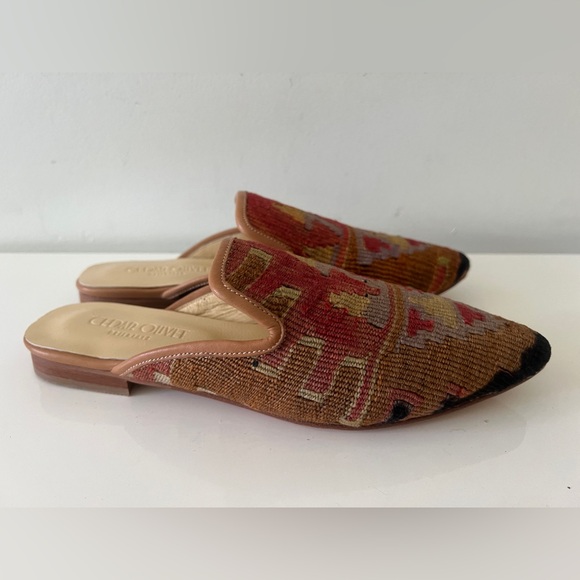 CEDAR OLIVET ORIENTALS Handmade Woven Wool Carpet Mules Shoes, 39/ US 8 - Picture 2 of 6